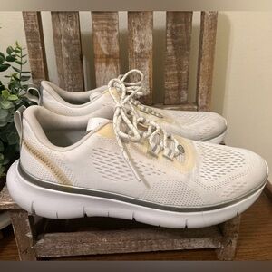 Cole Haan Women's White ZERØGRAND Journey Shoes Comfort Walking Size 9